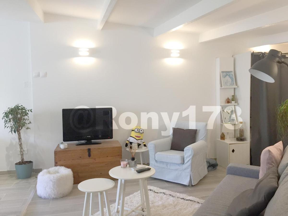 Studio Proche Mer Et Ville Toulon 2 Pers Luaran gambar